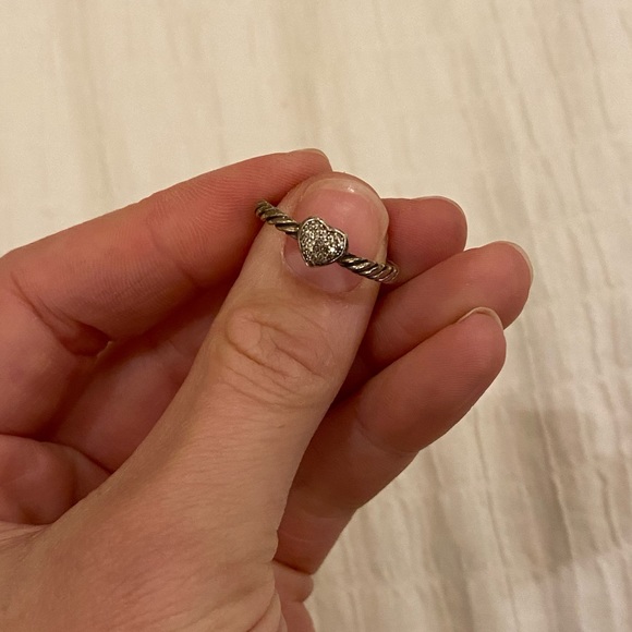 David Yurman Heart Ring - Picture 3 of 6